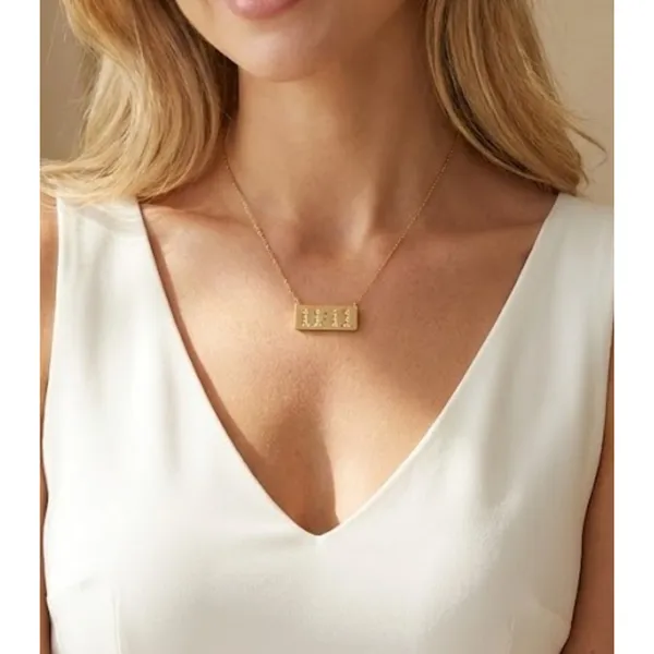 Gold_Stainless_Steel_Roman_Numeral_Bar_Pendant_Necklace_For_Women_(PNSS-26)