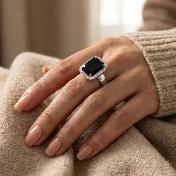 Silver_Metal_Emerald_Cut_Black_Stone_Crystal_Halo_Ring_For_Women_(RGMT-01B)