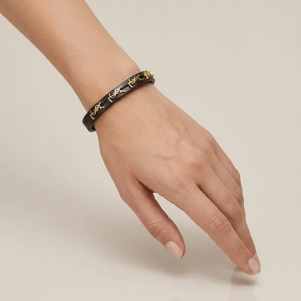 Gold_Stainless_Steel_Black_Enamel_Logo_Bangle_Bracelet_For_Women_(BRSSCF-45)