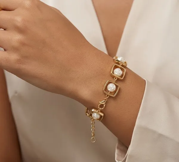 Gold_Stainless_Steel_Square_Pearl_Geometric_Bracelet_For_Women_(BRSSCN-10)