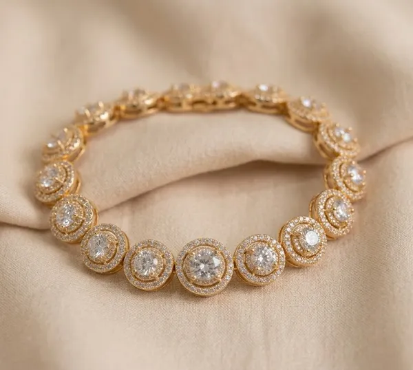 Gold_Metal_Round_Crystal_Halo_Medallion_Bracelet_For_Women_(BRADCN-03)