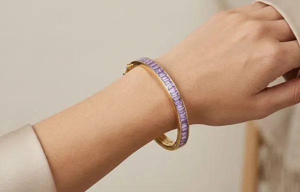 Gold_Stainless_Steel_Purple_Crystal_Hinged_Bangle_Bracelet_For_Women_(BRSSCF-55)