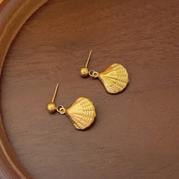 Gold_Stainless_Steel_Shell_Fan_Drop_Earrings_For_Women_(ERSS-33)