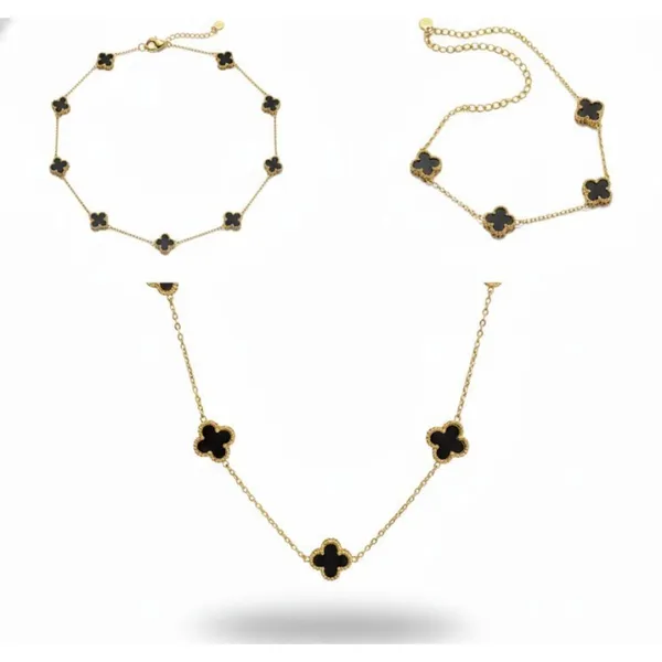Gold_Stainless_Steel_Black_Clover_Motif_Chain_Necklace_For_Women_(PNSS-22)