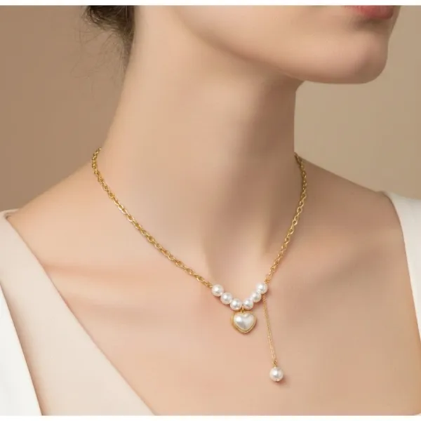 Gold_Pearl_Heart_Pendant_Necklace_For_Women_(PNSS-19)