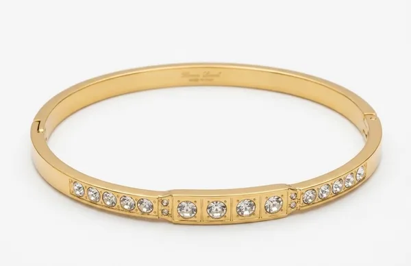 Gold_Stainless_Steel_Crystal_Embellished_Bangle_Bracelet_For_Women_(BRSSCF-52)