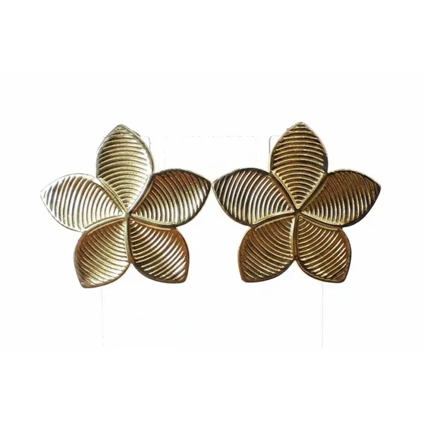 Gold_Stainless_Steel_Floral_Stud_Earrings_For_Women_(ERSS-08)