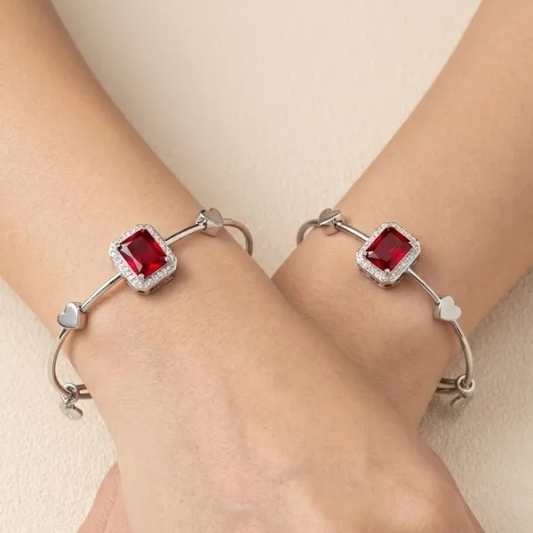 Silver_Stainless_Steel_Red_Crystal_Stone_Adjustable_Bracelet_For_Women_(BRSSCF-41A)