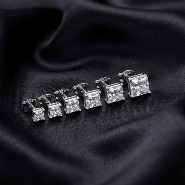 Lucent_Princess-Cut_Solitaire_Stud_Set