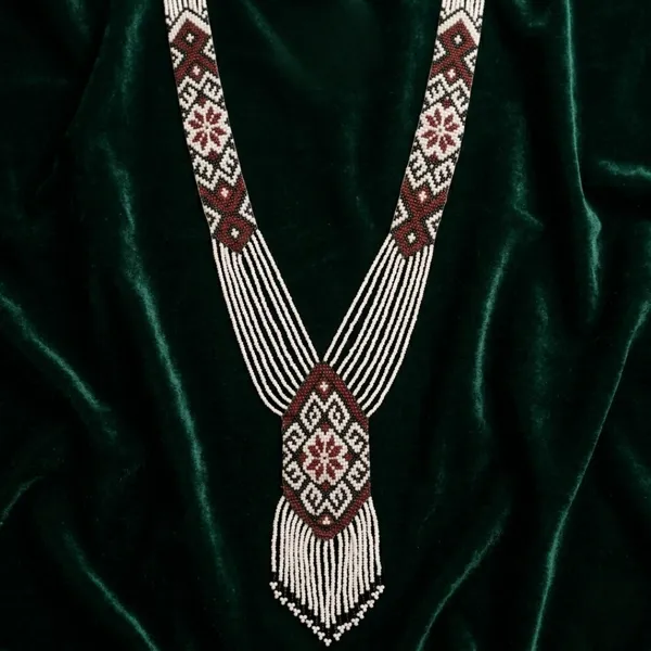 Elowen_Artisan_Hand-Beaded_Statement_Necklace