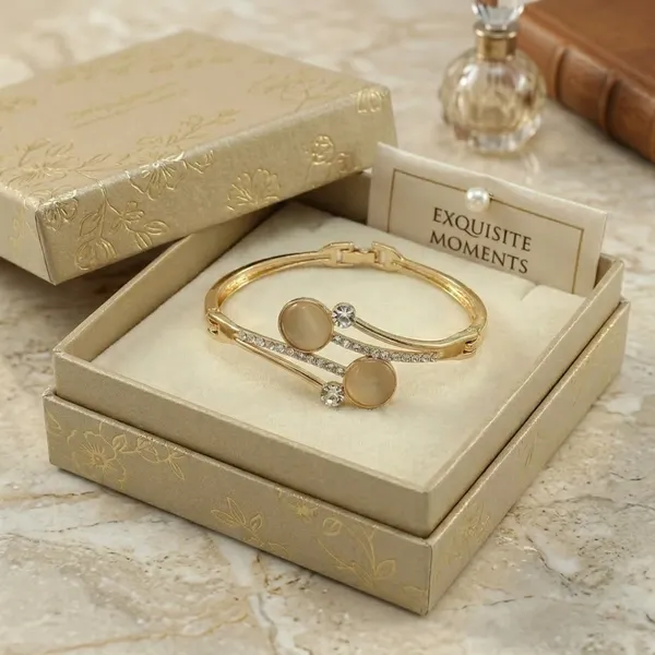 Luna_Celeste_Bangle_Bracelet