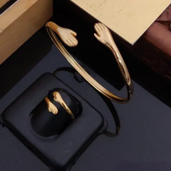 Eternal_Hug_Bangle_&_Ring_Set