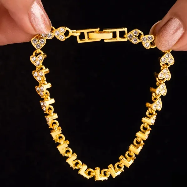 Eternal_Hearts_Sparkling_Tennis_Bracelet