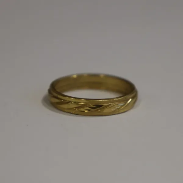 Gilded_Swirl_Cocktail_Ring