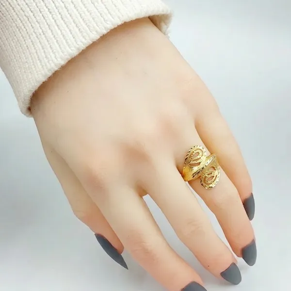 Astra_Filigree_Bypass_Ring