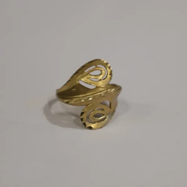 Astra_Filigree_Bypass_Ring