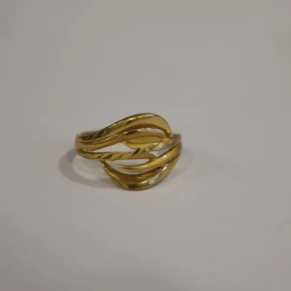 Aura_Wave_Ring