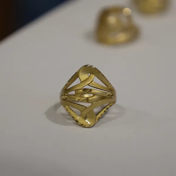 Gilded_Lattice_Statement_Ring