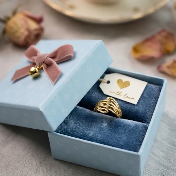 Ethereal_Wave_Filigree_Ring