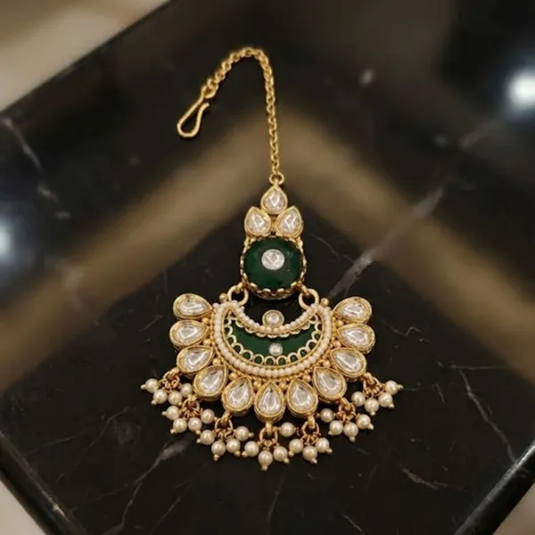 Meera_Royal_Meenakari_&_Kundan_Bridal_Set