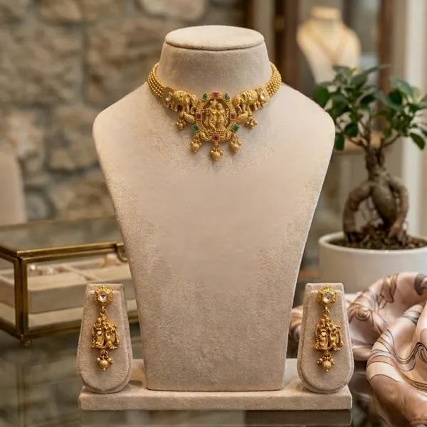 Antique_Temple_Choker_Set