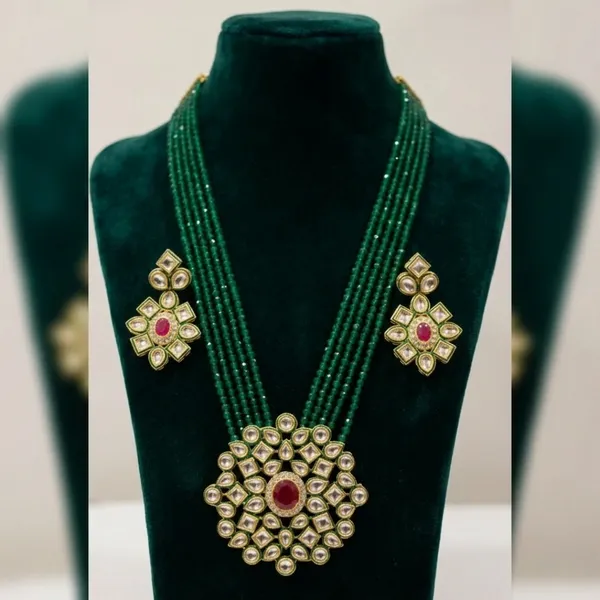 Emerald_Radiance_Polki_Mala_Set