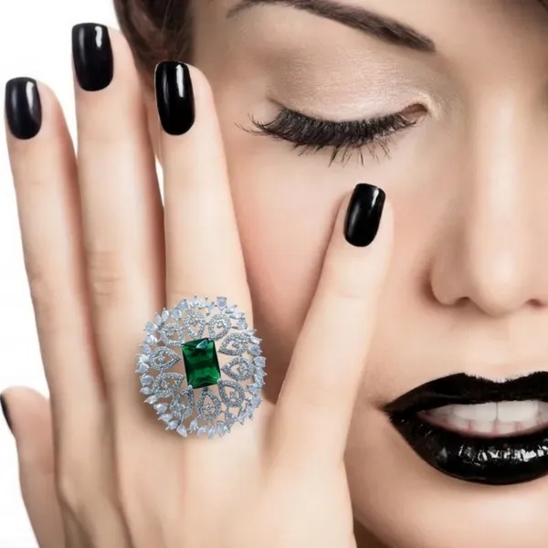 Emerald_&_Diamond_Floral_Statement_Ring