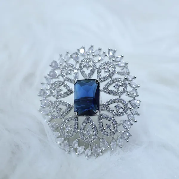 Majestic_Sapphire_Marquise_Statement_Ring