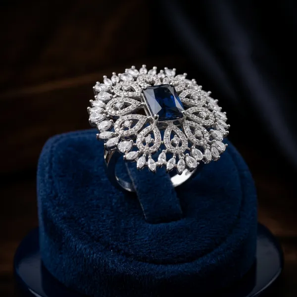 Majestic_Sapphire_Marquise_Statement_Ring