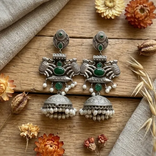 Gajraj_Emerald_&_Pearl_Oxidized_Silver_Jhumkas