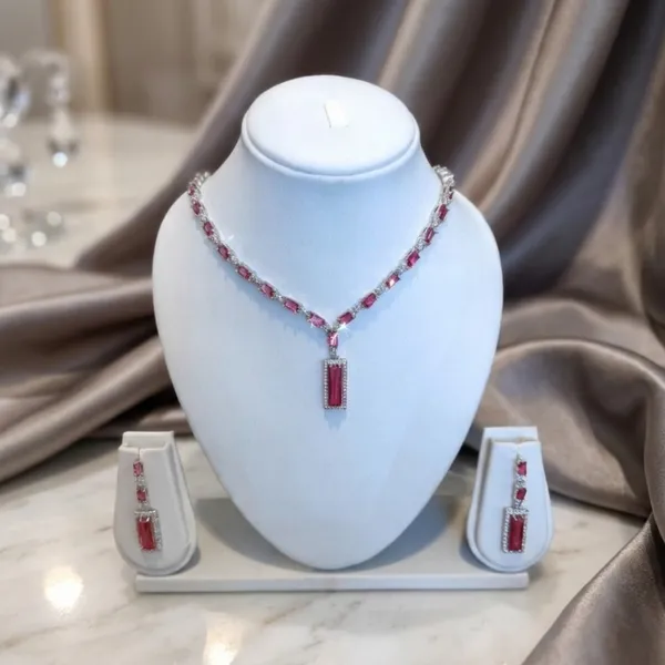 The_Crimson_Marquise_Statement_Set