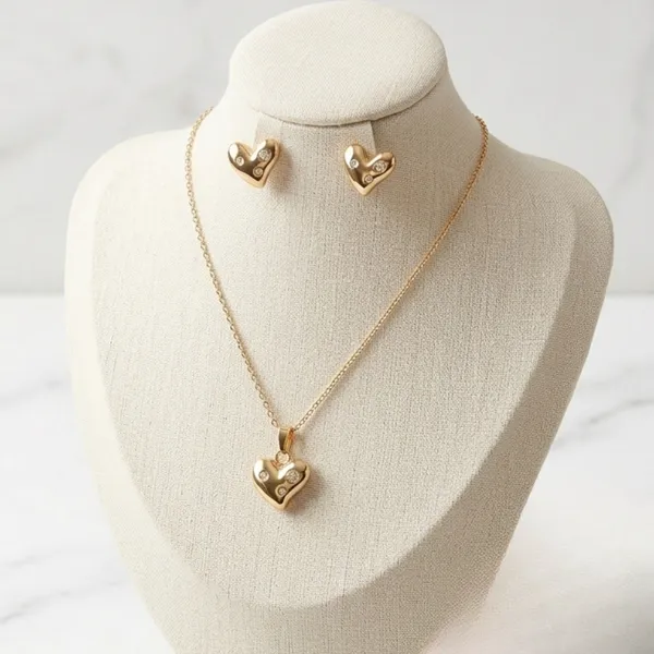 The_Amour_Gilded_Heart_Set
