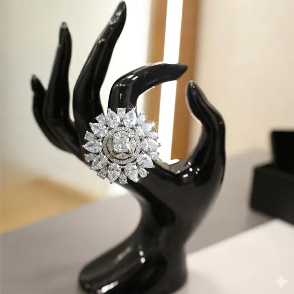 Royal_Blossom_Diamond_Ring