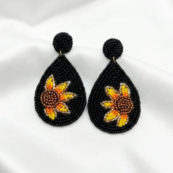 Midnight_Sunflower_Beaded_Teardrops