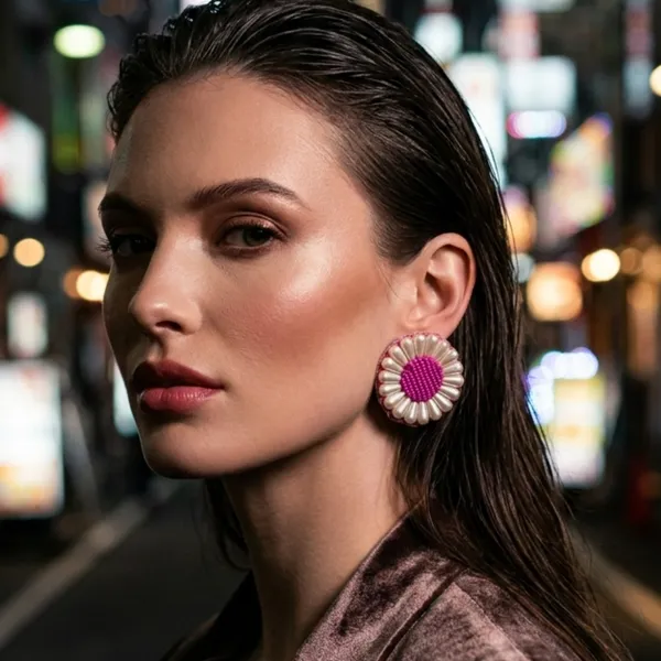 Magenta_Petal_Pearl_Studs