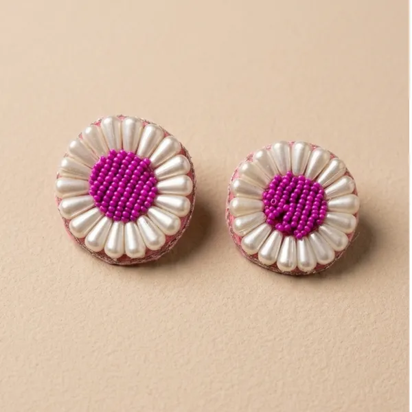 Magenta_Petal_Pearl_Studs