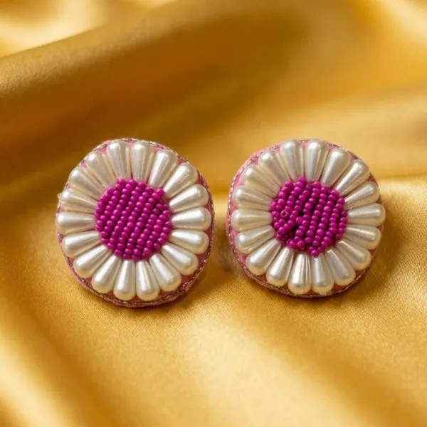 Magenta_Petal_Pearl_Studs