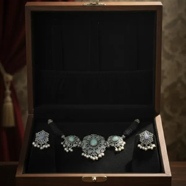 Turquoise_Oxidized_Choker_&_Earring_Set