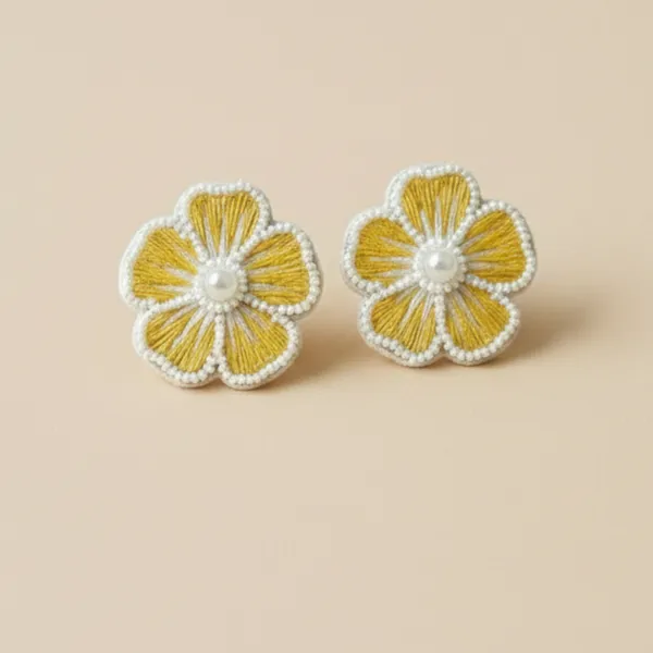 Golden_Bloom_Studs