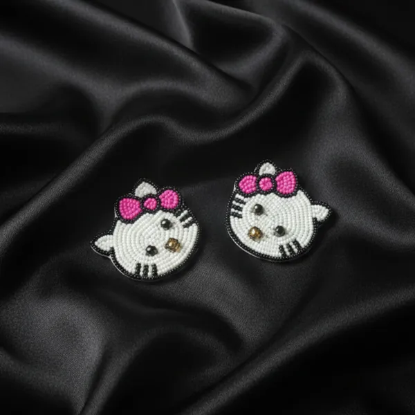 Whimsical_Kitty_Beaded_Studs