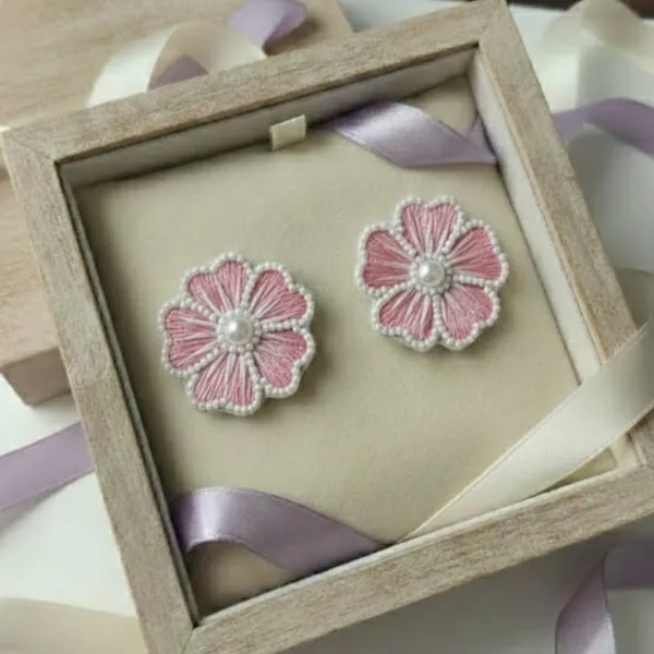 Blush_Bloom_Studs