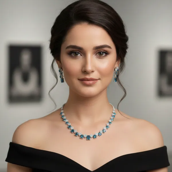 Aquamarine_&_Marquise_Crystal_Gala_Necklace