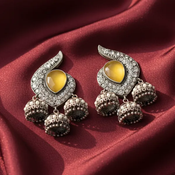 Sunlit_Crescent_Oxidized_Jhumka_Earrings