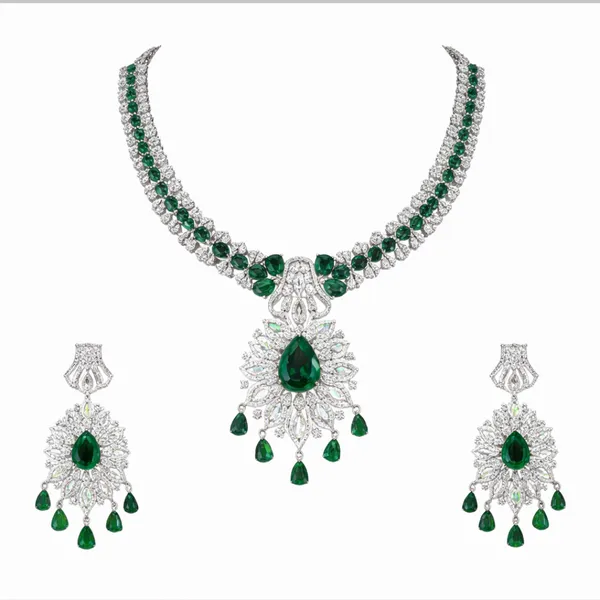 Emerald_Majesty_Necklace_Set