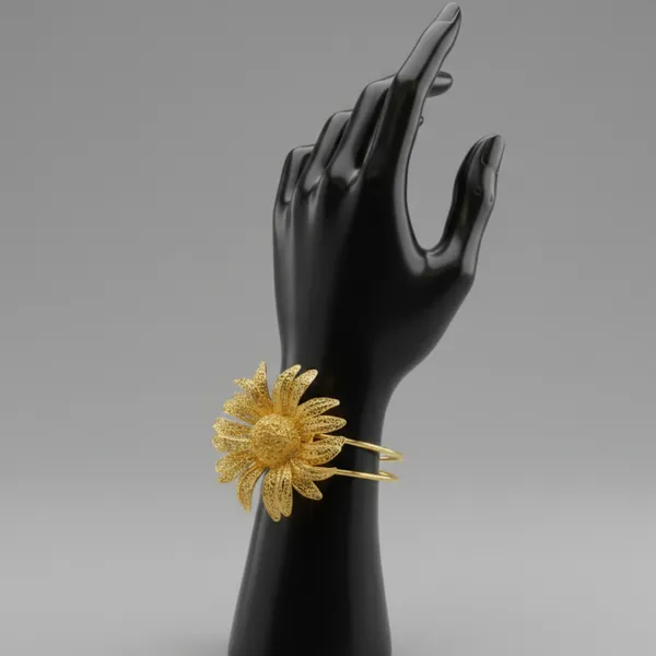 Golden_Bloom_Statement_Bracelet