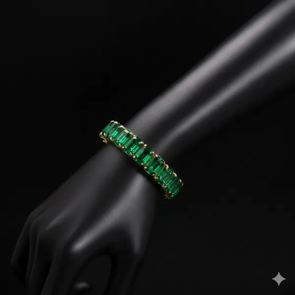 Emerald_Elegance_Tennis_Bracelet