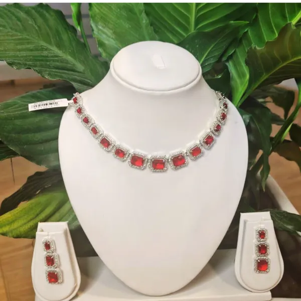 Luxury_Statement_Jewelry-Necklace_&_Earrings
