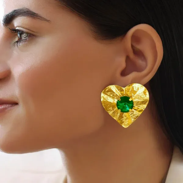 Verdant_Heart_Hammered_Statement_Studs_-_Je102