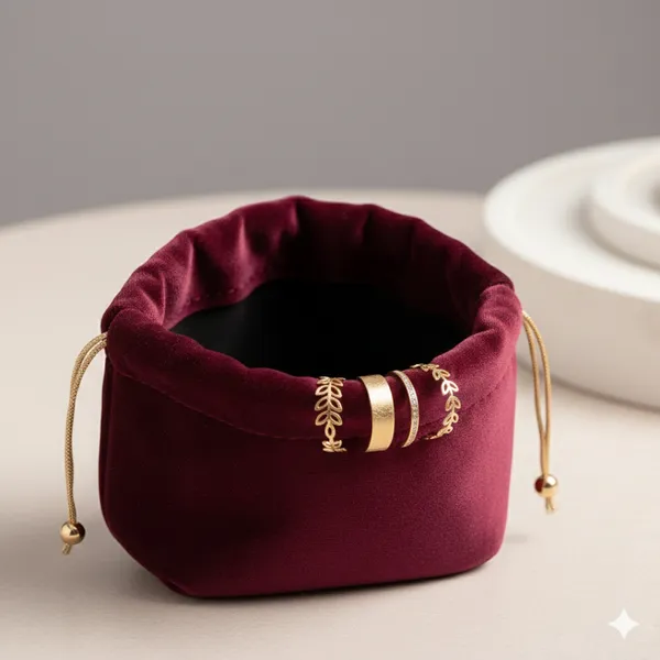 Aurora_Luxe_Multi-Layer_Ear_Cuff_&_Stud_Set_-_Je101