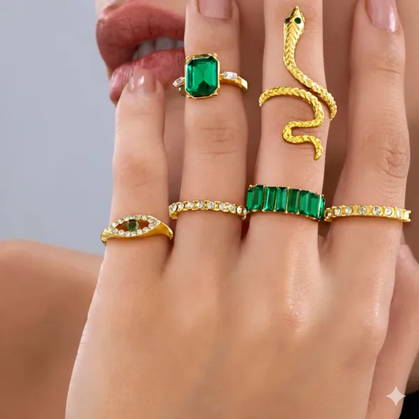 Serpent_Charm_&_Emerald_Ring_Stack_-_Jr101